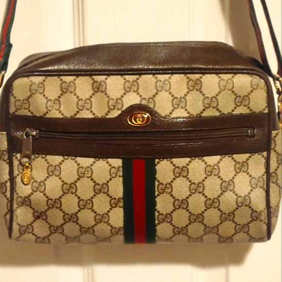 FLASH SALE - Authentic Vintage Gucci Supreme Bag - Picture 1 of 13